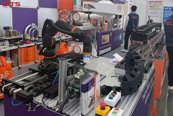 Smart Manufacturing Requires Connected Data